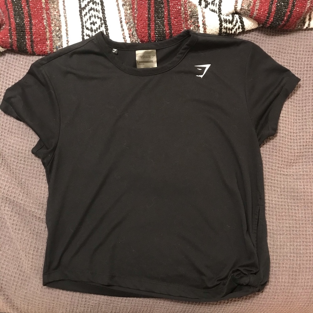Gymshark essential tee - size M